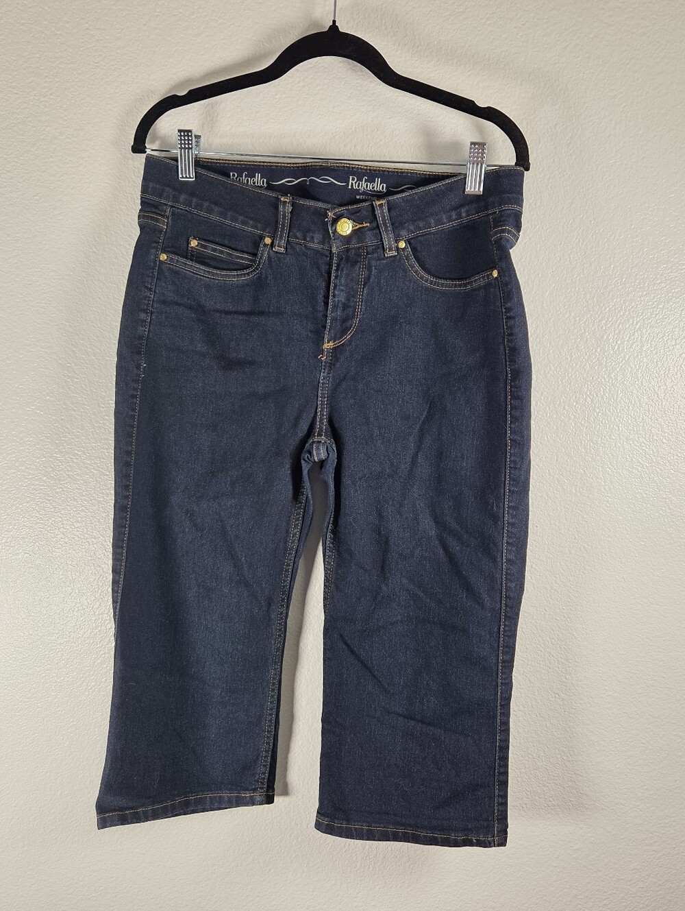 Rafaella Women's Size 8  Dark Blue Cropped Straight-Leg Jeans